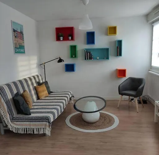 Bayonne appartement 3 étoiles à 5 min de la gare